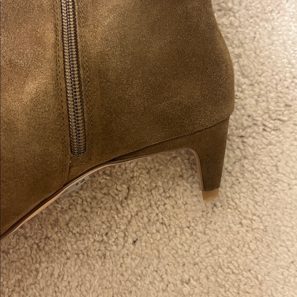 Vince Camuto Brown Over the Knee Boots - Picture 16 of 16